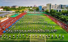 胜广东更衣室！卢伟赞3将强调团结，领导直指别膨胀，氛围感拉满